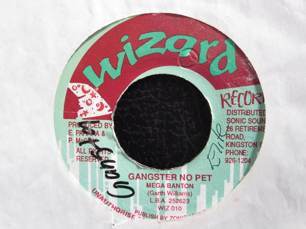 Mega Banton - Gangster No Pet (7", Single) (Near Mint (NM or M-))